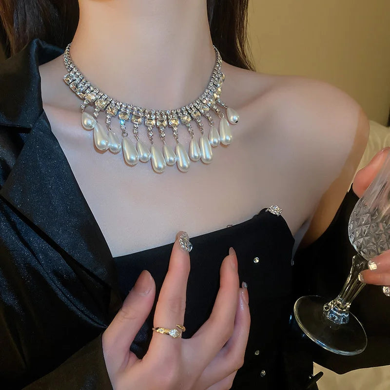 Luxury Water Drop Pearl Choker Necklaces for Women Long Tassel Crystal Necklaces Wedding Banquet Jewelry